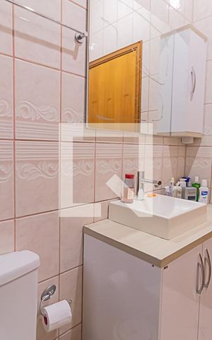 Casa à venda com 170m², 3 quartos e 3 vagasBanheiro