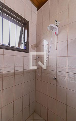 Casa à venda com 170m², 3 quartos e 3 vagasBanheiro
