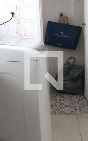 Apartamento para alugar com 67m², 3 quartos e 1 vagaÁrea de Serviço
