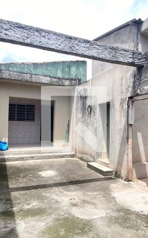 Casa à venda com 300m², 4 quartos e 2 vagasQuintal