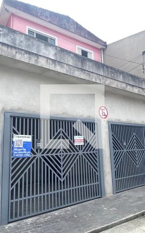 Casa à venda com 300m², 4 quartos e 2 vagasFachada