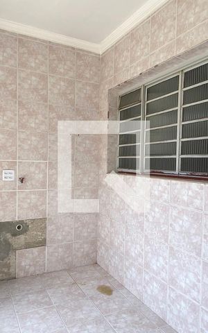 Casa à venda com 300m², 4 quartos e 2 vagasÁrea de Serviço