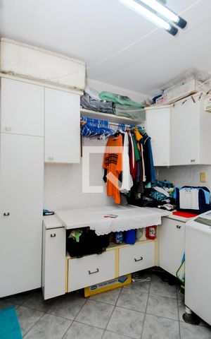 Casa à venda com 209m², 3 quartos e 3 vagasÁrea de Serviço
