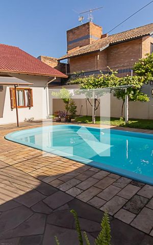 Casa à venda com 178m², 3 quartos e 2 vagasÁrea Externa
