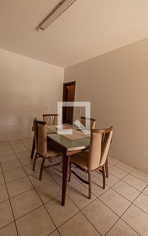 Casa à venda com 178m², 3 quartos e 2 vagasCozinha