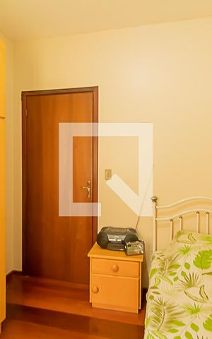 Casa à venda com 178m², 3 quartos e 2 vagasQuarto 2