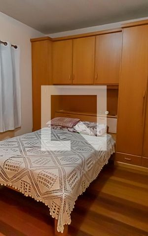 Casa à venda com 178m², 3 quartos e 2 vagasQuarto 1