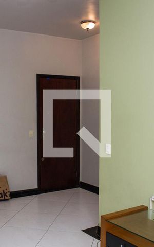 Apartamento para alugar com 80m², 3 quartos e 1 vagaSala