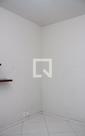 Apartamento para alugar com 80m², 3 quartos e 1 vagaQuarto 01