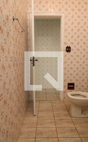 Casa à venda com 65m², 2 quartos e 1 vagaBanheiro