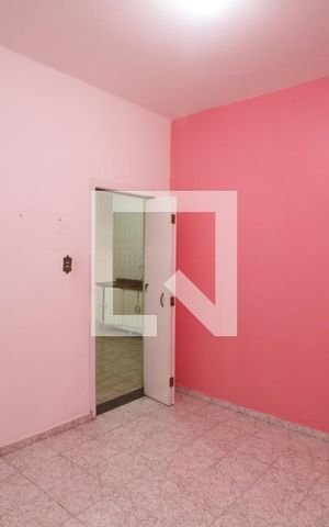 Casa à venda com 65m², 2 quartos e 1 vagaQuarto