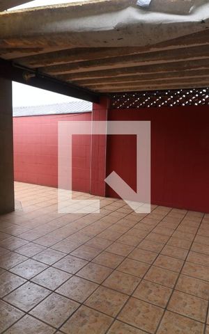 Casa à venda com 65m², 2 quartos e 1 vagaGaragem