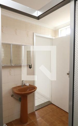 Casa à venda com 65m², 2 quartos e 1 vagaBanheiro da Suíte