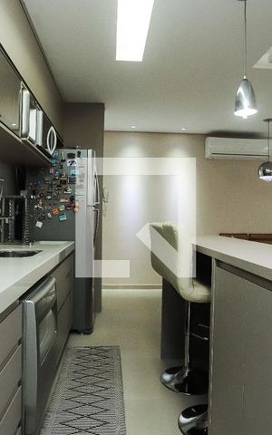 Apartamento à venda com 65m², 2 quartos e 1 vagaCozinha