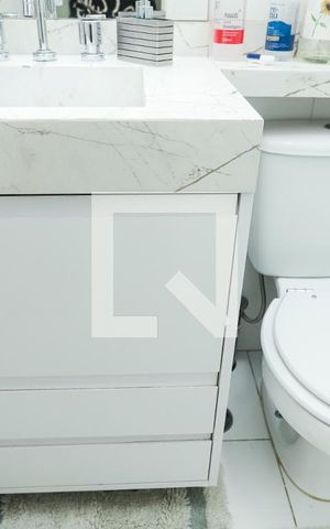 Apartamento à venda com 65m², 2 quartos e 1 vagaBanheiro da Suite