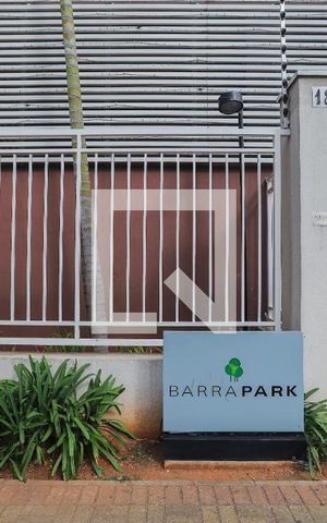 Apartamento à venda com 65m², 2 quartos e 1 vagaFachada