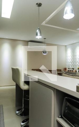 Apartamento à venda com 65m², 2 quartos e 1 vagaCozinha