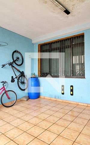 Casa à venda com 126m², 3 quartos e 2 vagasGaragem