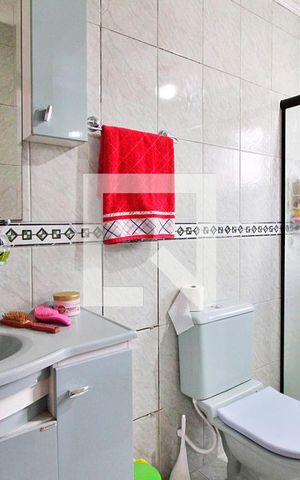 Casa à venda com 126m², 3 quartos e 2 vagasBanheiro da Suíte