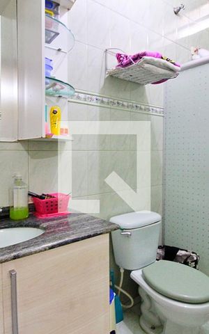 Casa à venda com 126m², 3 quartos e 2 vagasBanheiro