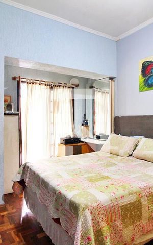 Casa à venda com 126m², 3 quartos e 2 vagasQuarto Suíte