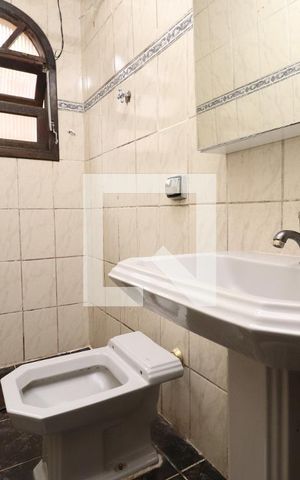 Casa para alugar com 70m², 1 quarto e 1 vagaBanheiro