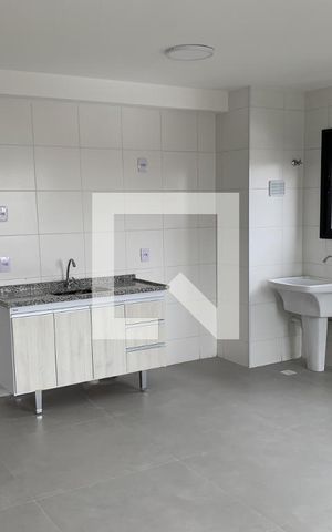 Apartamento para alugar com 35m², 1 quarto e 1 vaga Apartamento para alugar com 35m², 1 quarto e 1 vagaSala/Cozinha/Área de Serviço