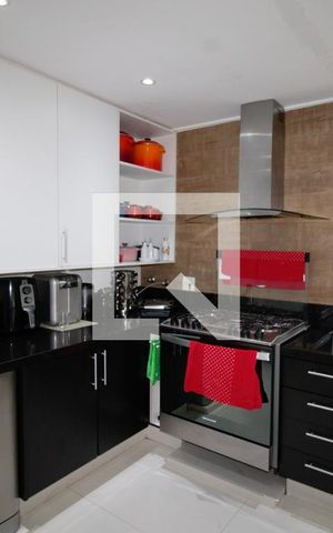 Casa para alugar com 501m², 5 quartos e 5 vagas Casa para alugar com 501m², 5 quartos e 5 vagasCozinha