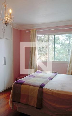 Casa para alugar com 501m², 5 quartos e 5 vagas Casa para alugar com 501m², 5 quartos e 5 vagasQuarto 3