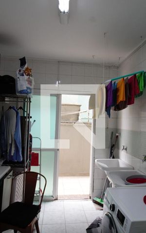 Casa para alugar com 501m², 5 quartos e 5 vagas Casa para alugar com 501m², 5 quartos e 5 vagasÁrea de Serviço