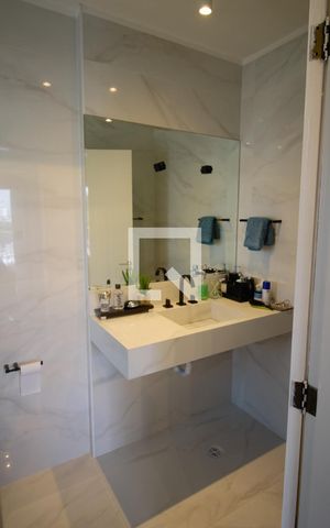 Casa para alugar com 501m², 5 quartos e 5 vagas Casa para alugar com 501m², 5 quartos e 5 vagasBanheiro da Suíte 2
