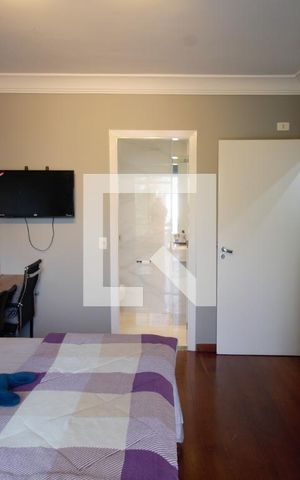 Casa para alugar com 501m², 5 quartos e 5 vagas Casa para alugar com 501m², 5 quartos e 5 vagasSuíte 2