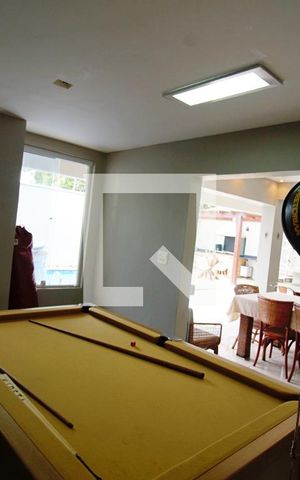 Casa para alugar com 501m², 5 quartos e 5 vagas Casa para alugar com 501m², 5 quartos e 5 vagasSala de Jogos