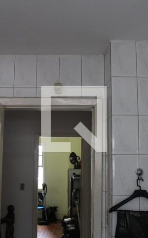 Casa à venda com 320m², 3 quartos e 4 vagasDetalhe banheiro