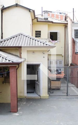 Casa à venda com 320m², 3 quartos e 4 vagasDetalhe da area de serviço