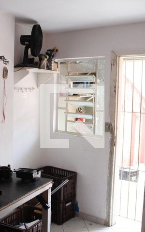Casa à venda com 320m², 3 quartos e 4 vagasQuarto 4