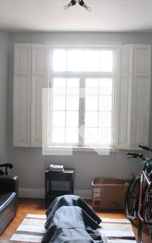 Casa à venda com 320m², 3 quartos e 4 vagasSala