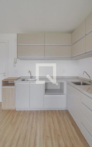 Apartamento para alugar com 40m², 1 quarto e 1 vagaSala/Cozinha
