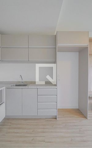 Apartamento para alugar com 40m², 1 quarto e 1 vagaSala/Cozinha
