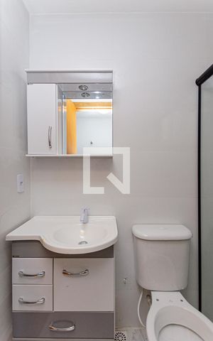 Apartamento para alugar com 45m², 2 quartos e sem vagaBanheiro