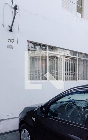 Casa à venda com 143m², 4 quartos e 2 vagas Casa à venda com 143m², 4 quartos e 2 vagasGaragem