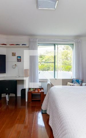Apartamento à venda com 207m², 4 quartos e 2 vagas Apartamento à venda com 207m², 4 quartos e 2 vagasQuarto 1