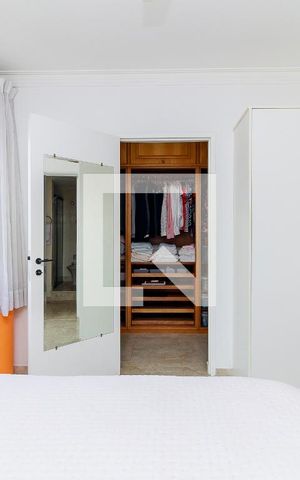 Apartamento à venda com 207m², 4 quartos e 2 vagas Apartamento à venda com 207m², 4 quartos e 2 vagasSuite