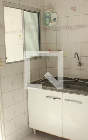 Apartamento para alugar com 84m², 2 quartos e 1 vagaCozinha e Área de Serviço