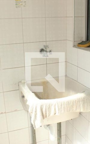 Apartamento para alugar com 84m², 2 quartos e 1 vagaCozinha e Área de Serviço