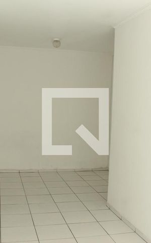 Apartamento para alugar com 84m², 2 quartos e 1 vagaSala