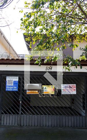 Casa à venda com 189m², 3 quartos e 2 vagasFachada
