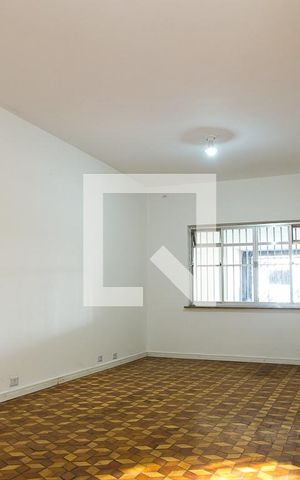 Casa à venda com 189m², 3 quartos e 2 vagasSala