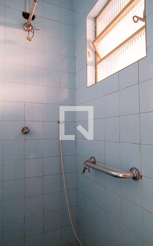 Casa à venda com 189m², 3 quartos e 2 vagasBanheiro de Serviço