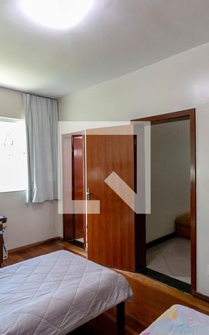 Casa à venda com 513m², 5 quartos e 6 vagas Casa à venda com 513m², 5 quartos e 6 vagasQuarto Suíte 1